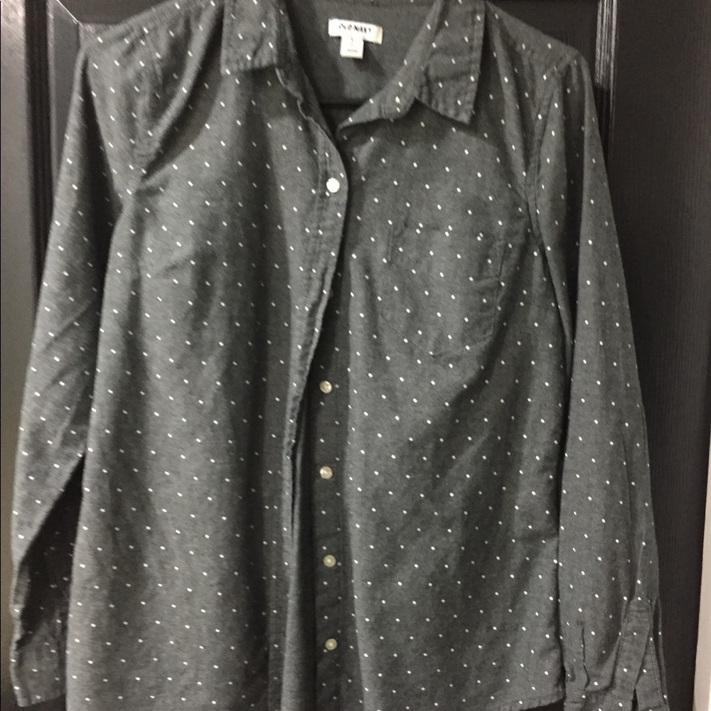 Old navy button down shirt